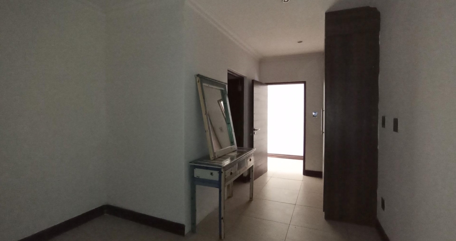 5 Bedroom Property for Sale in Pecanwood Estate North West